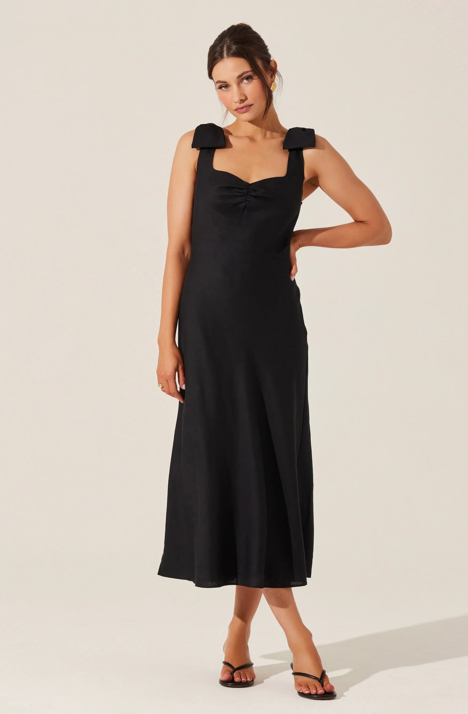 Kateleya Bow Detail Midi Dress