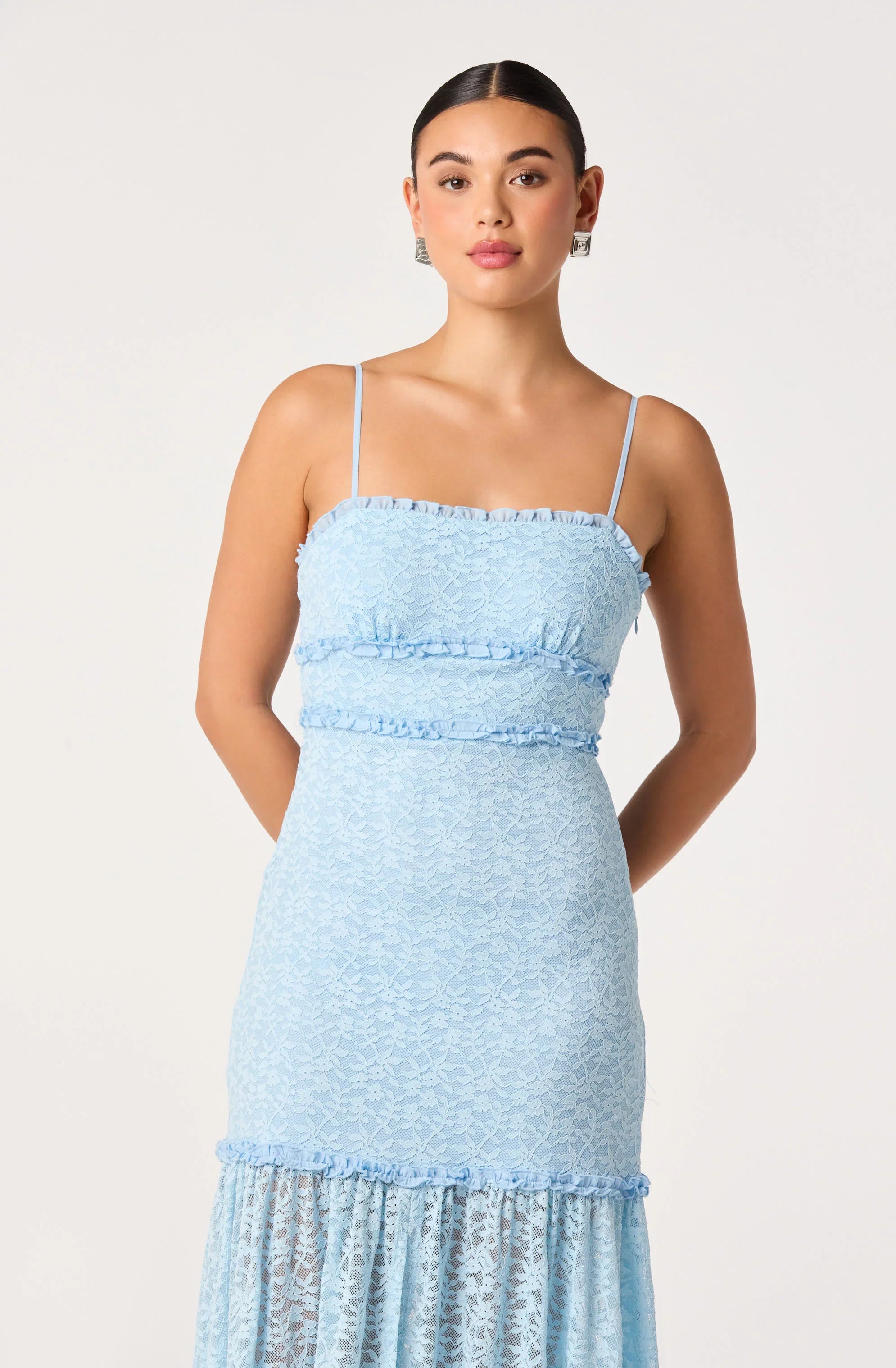 Ruffle Tiered Lace Maxi Dress