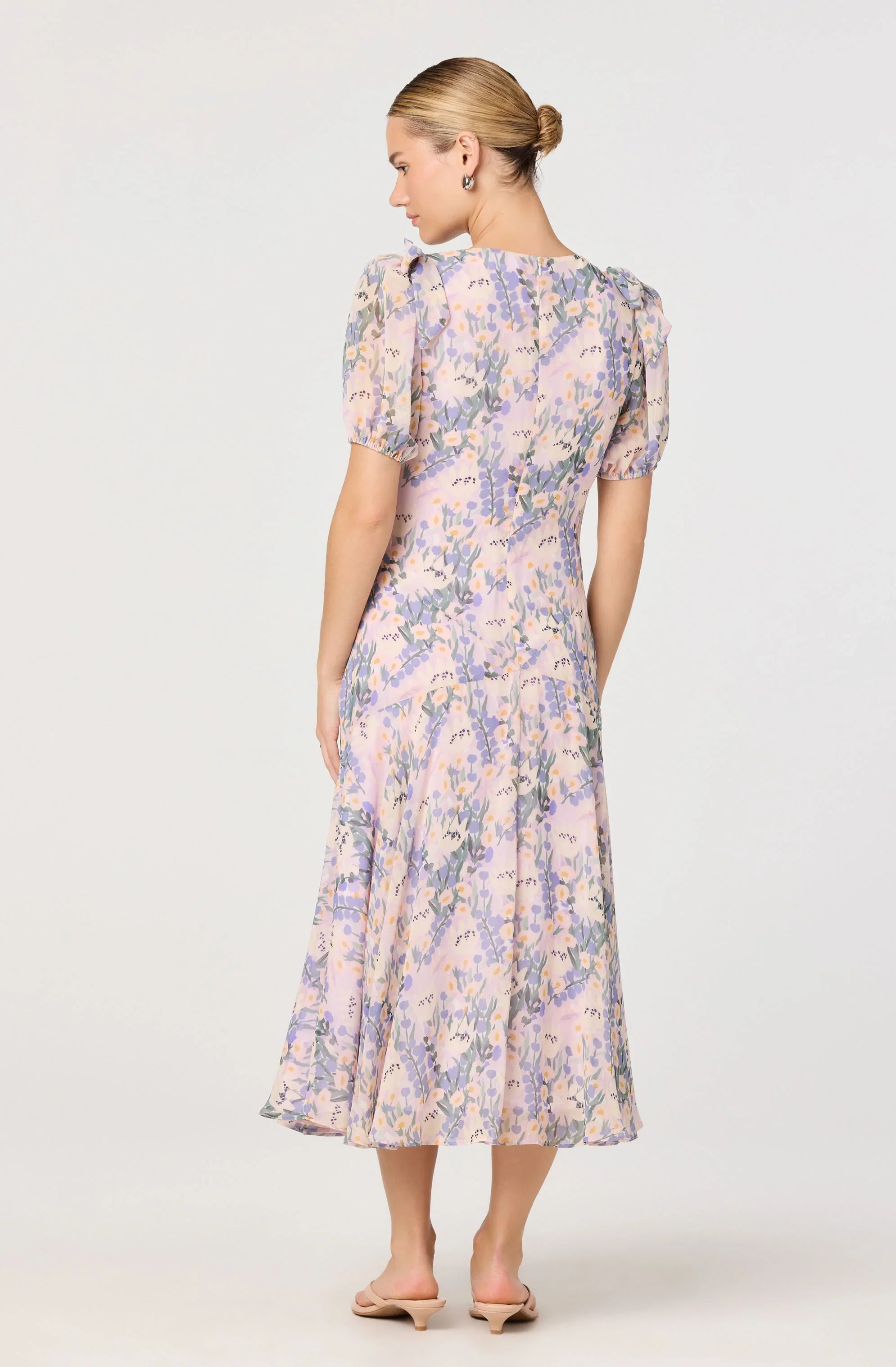 Jessenia Floral Puff Sleeve Midi Dress