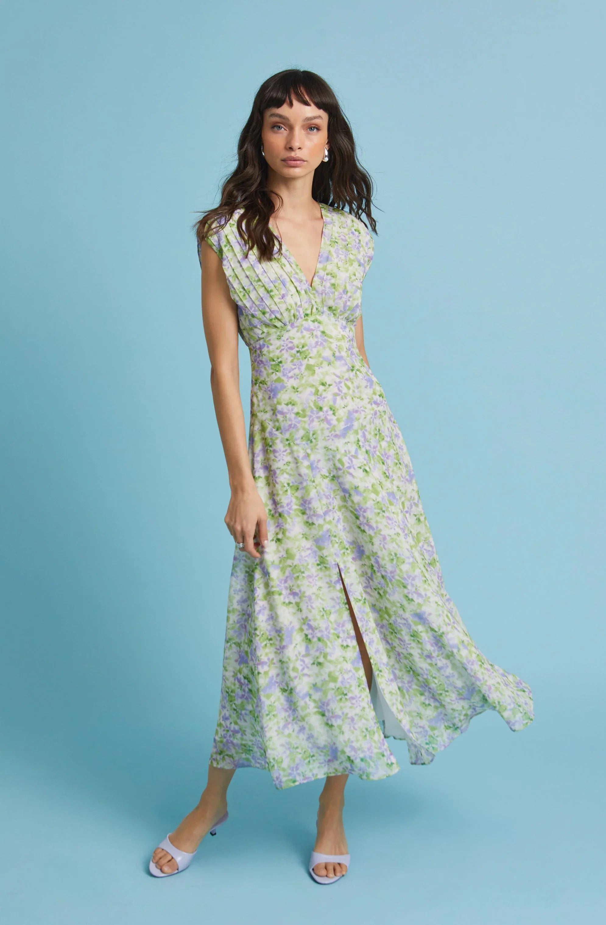 V-Neck Pleated Floral Midi Dress